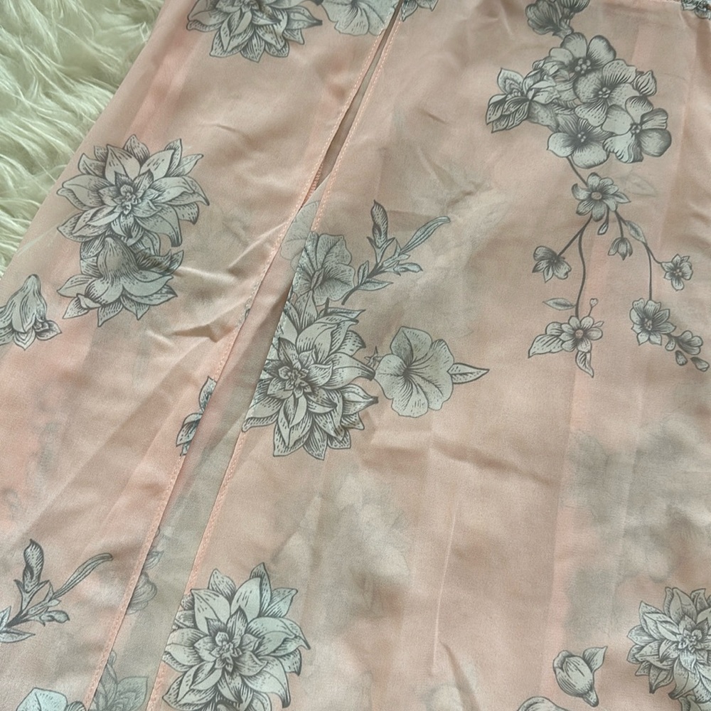 Sabo Skirt Light Pink Floral Sheer Panel Spring Beach Skirt Crochet Flowers - XS - Picture 8 of 12